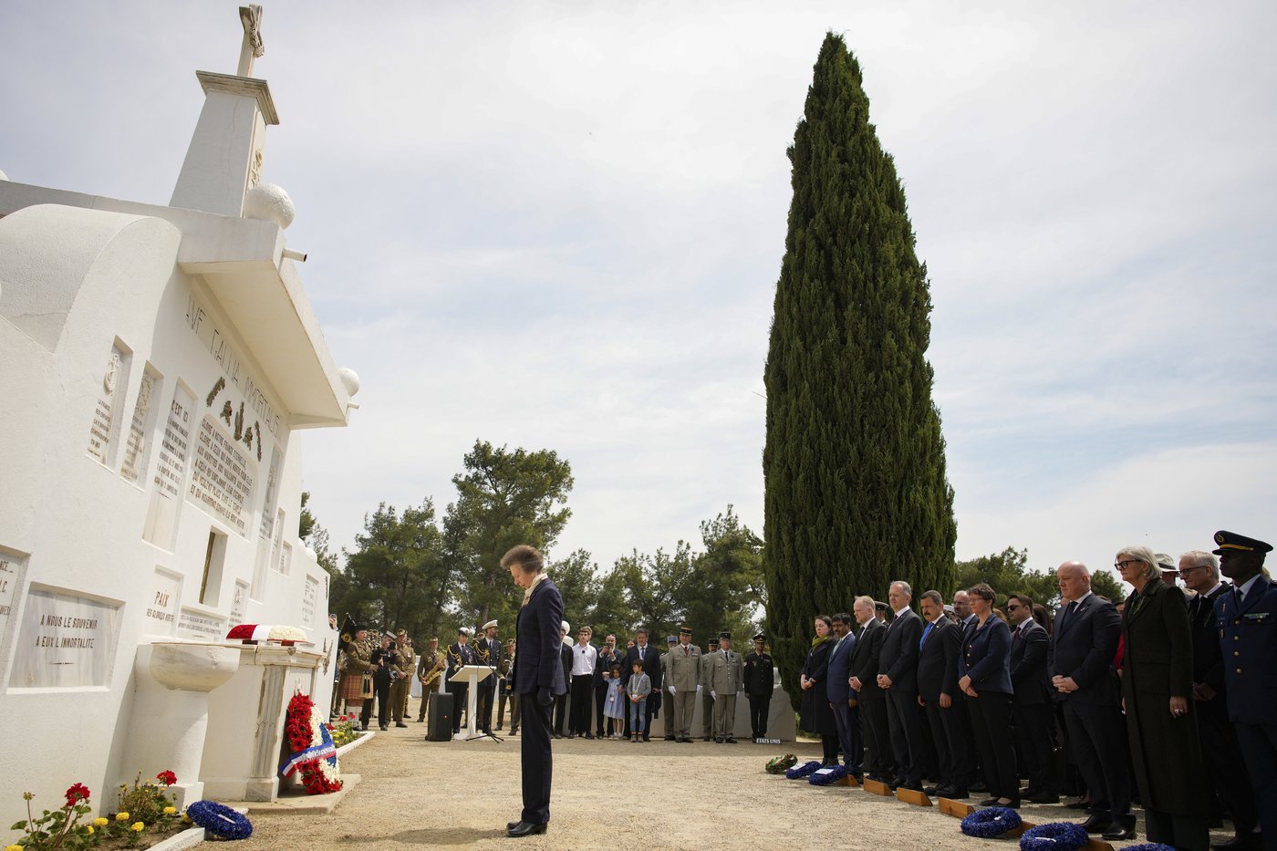 PHOTO COLLECTION:Anzac Day | iNFOnews.ca