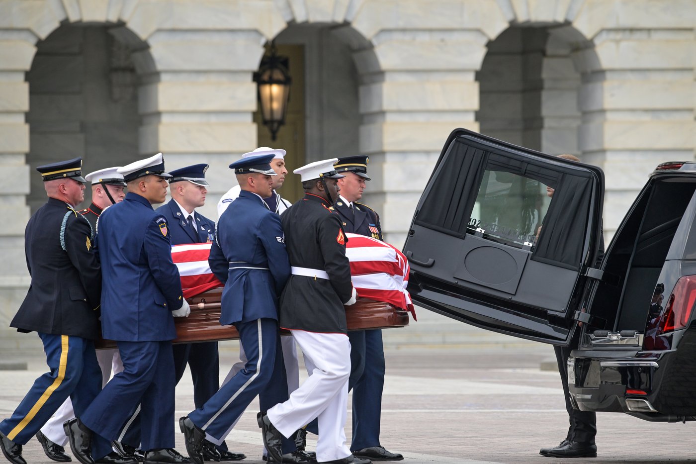 Lindsey Graham honored with memorial services in Washington, in photos | iNFOnews.ca