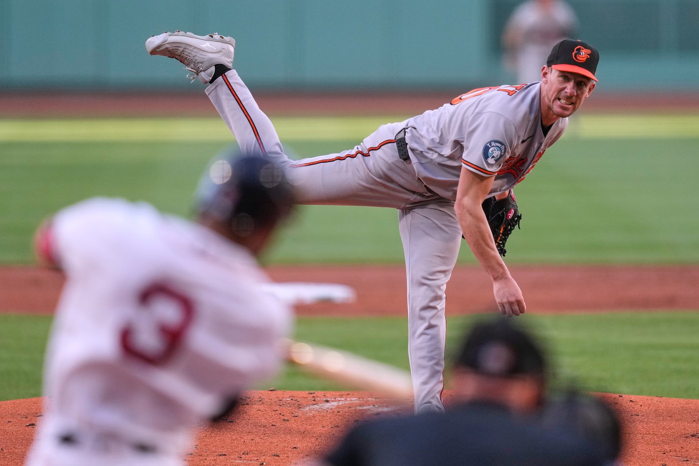 Orioles place Chris Bassitt on IL with back pain and recall Trey Gibson to start vs. Mariners | iNFOnews.ca Orioles place Chris Bassitt on IL with back pain and recall Trey Gibson to start vs. Mariners | iNFOnews.ca