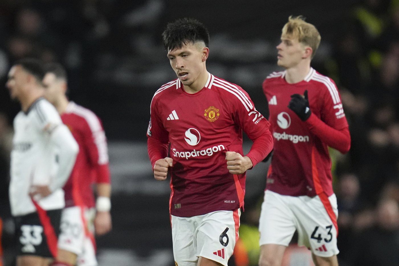 Man United confirms cruciate ligament injury for Lisandro Martinez | iNFOnews.ca