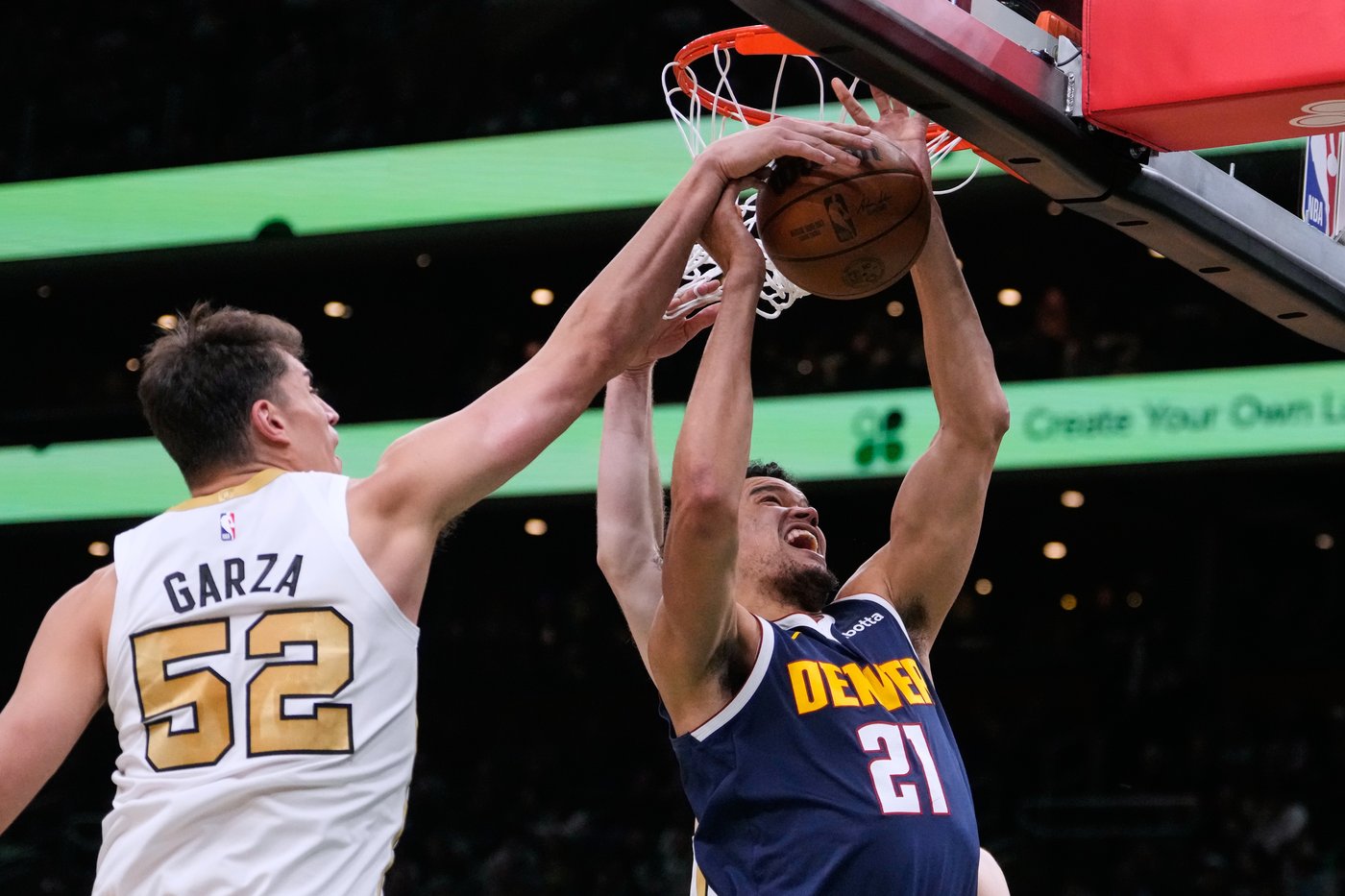 Murray scores 22 with 17 assists to help Nuggets win 114-110 and snap Celtics 5-game win streak | iNFOnews.ca