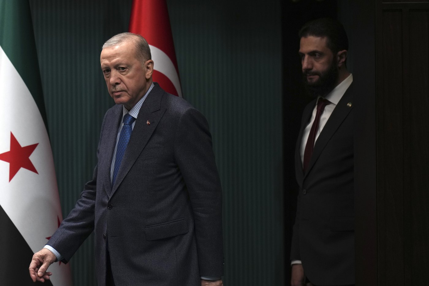Syria's interim leader holds talks with key ally Turkey on his second international trip | iNFOnews.ca