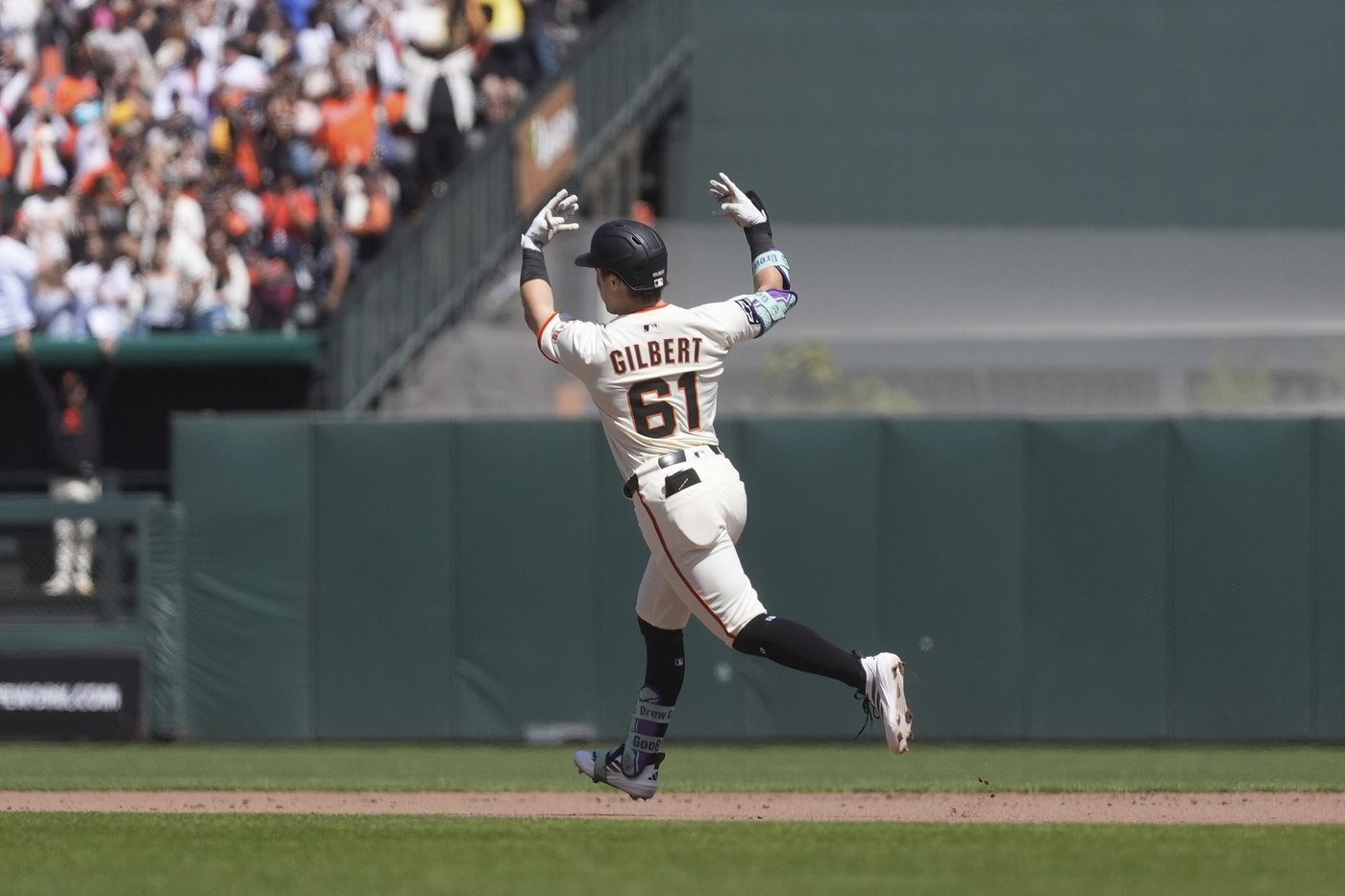 Smith's 3-run single, Gilbert and Fitzgerald HRs help the Giants beat the Rays 7-1 | iNFOnews.ca Smith's 3-run single, Gilbert and Fitzgerald HRs help the Giants beat the Rays 7-1 | iNFOnews.ca