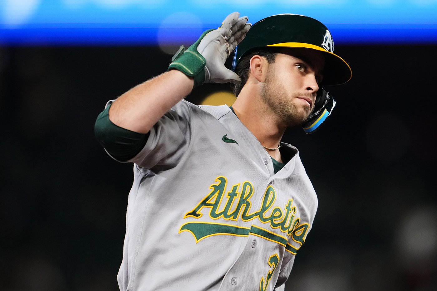Athletics hit 4 home runs in 3rd inning of 7-6 victory over Mariners | iNFOnews.ca