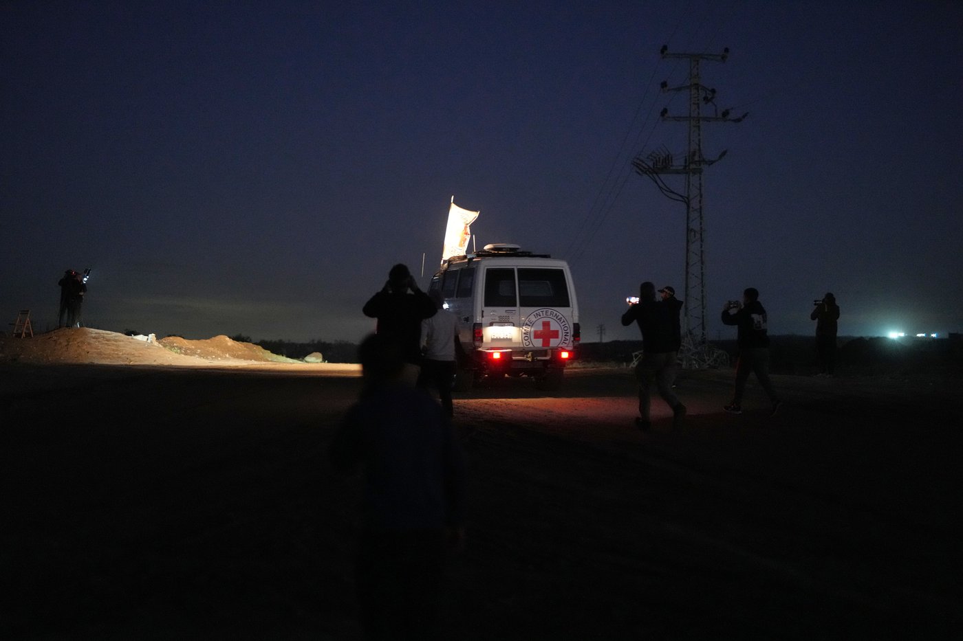 What to know about the 2 hostages whose remains are still in Gaza | iNFOnews.ca