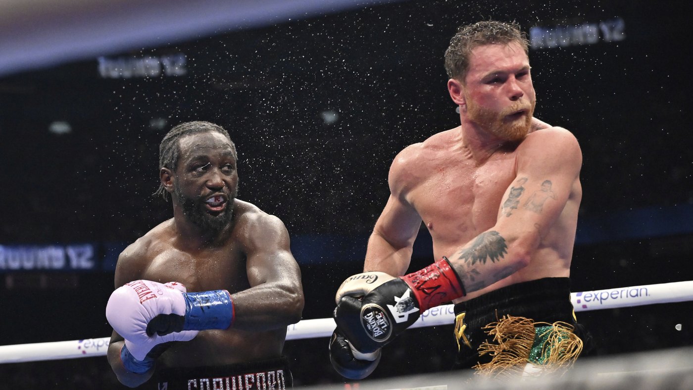 Beltless for first time in 10 years, Canelo Alvarez gracious in defeat | iNFOnews.ca