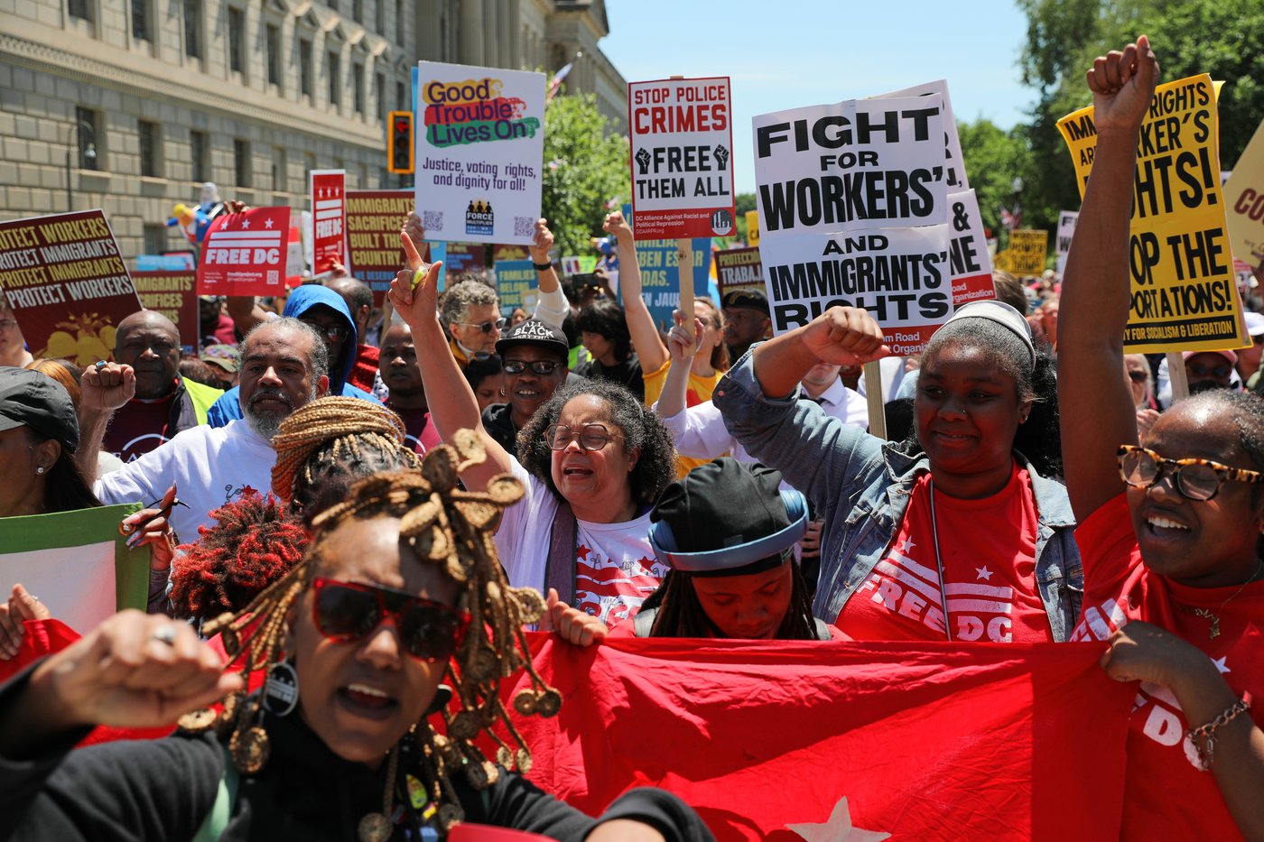 Workers around the world demonstrate on May Day, in photos | iNFOnews.ca
