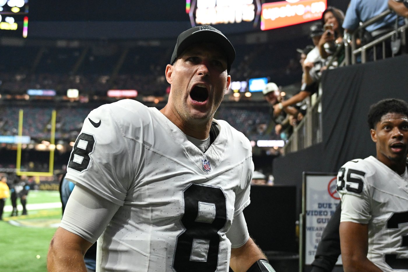 Kirk Cousins passes for 3 TDs and the unbeaten Raiders come back to top the Saints 35-27 | iNFOnews.ca