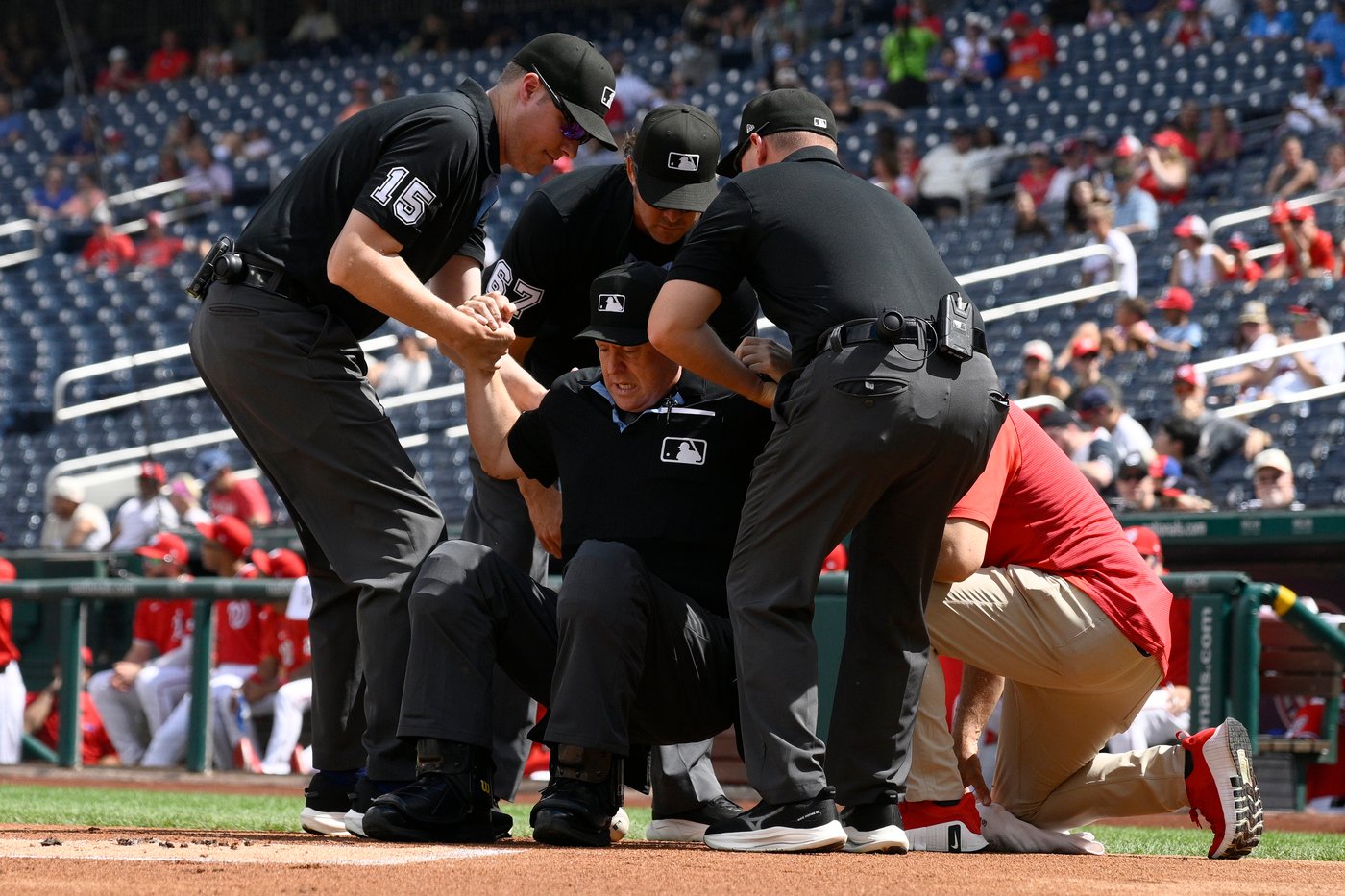 Nationals rally late for 6-5 win and sweep of Angels, who must go 7-6 to avoid first 100-loss season | iNFOnews.ca Nationals rally late for 6-5 win and sweep of Angels, who must go 7-6 to avoid first 100-loss season | iNFOnews.ca