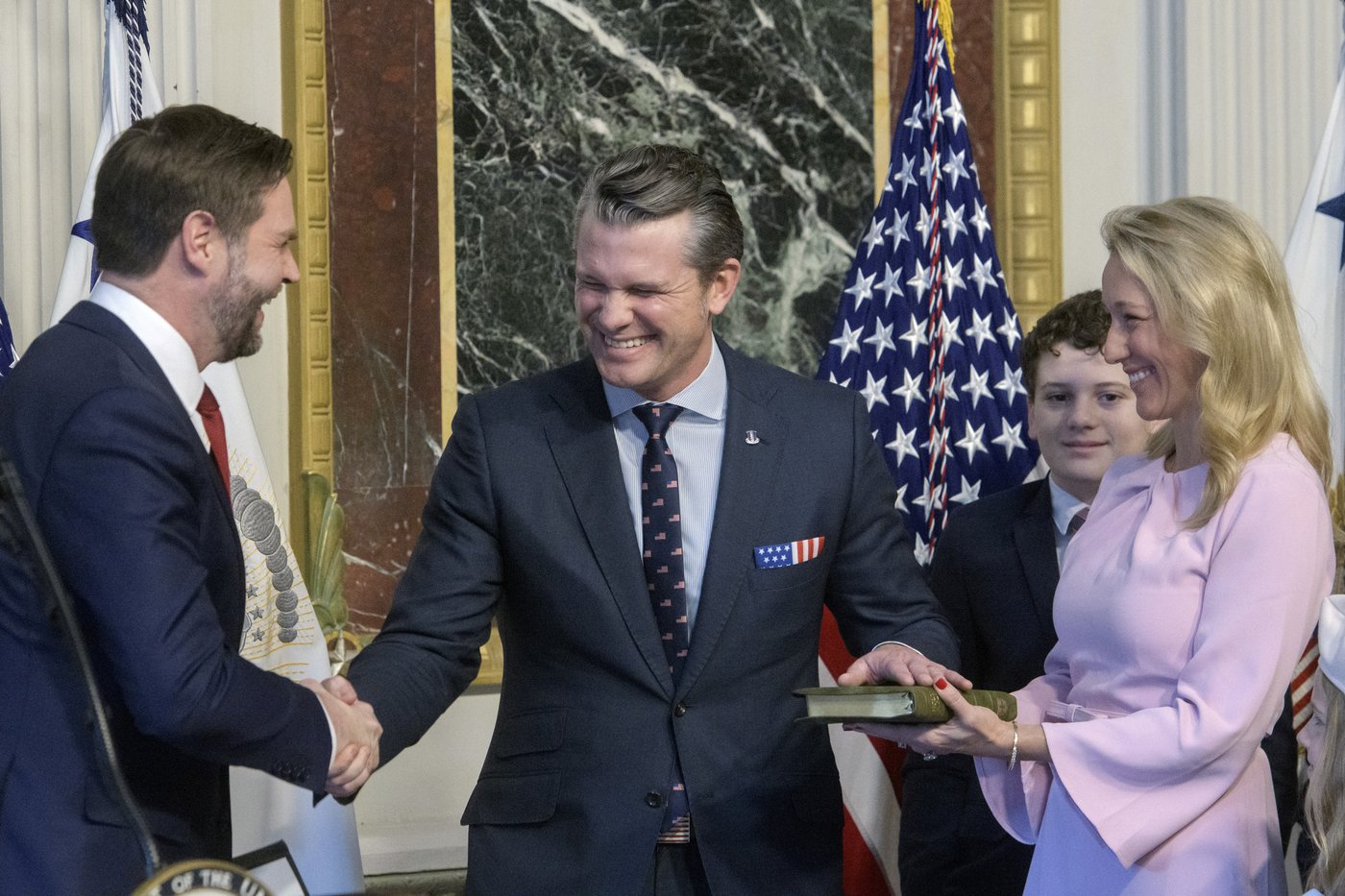 Hegseth is quickly sworn in as defense secretary after dramatic Senate vote | iNFOnews.ca