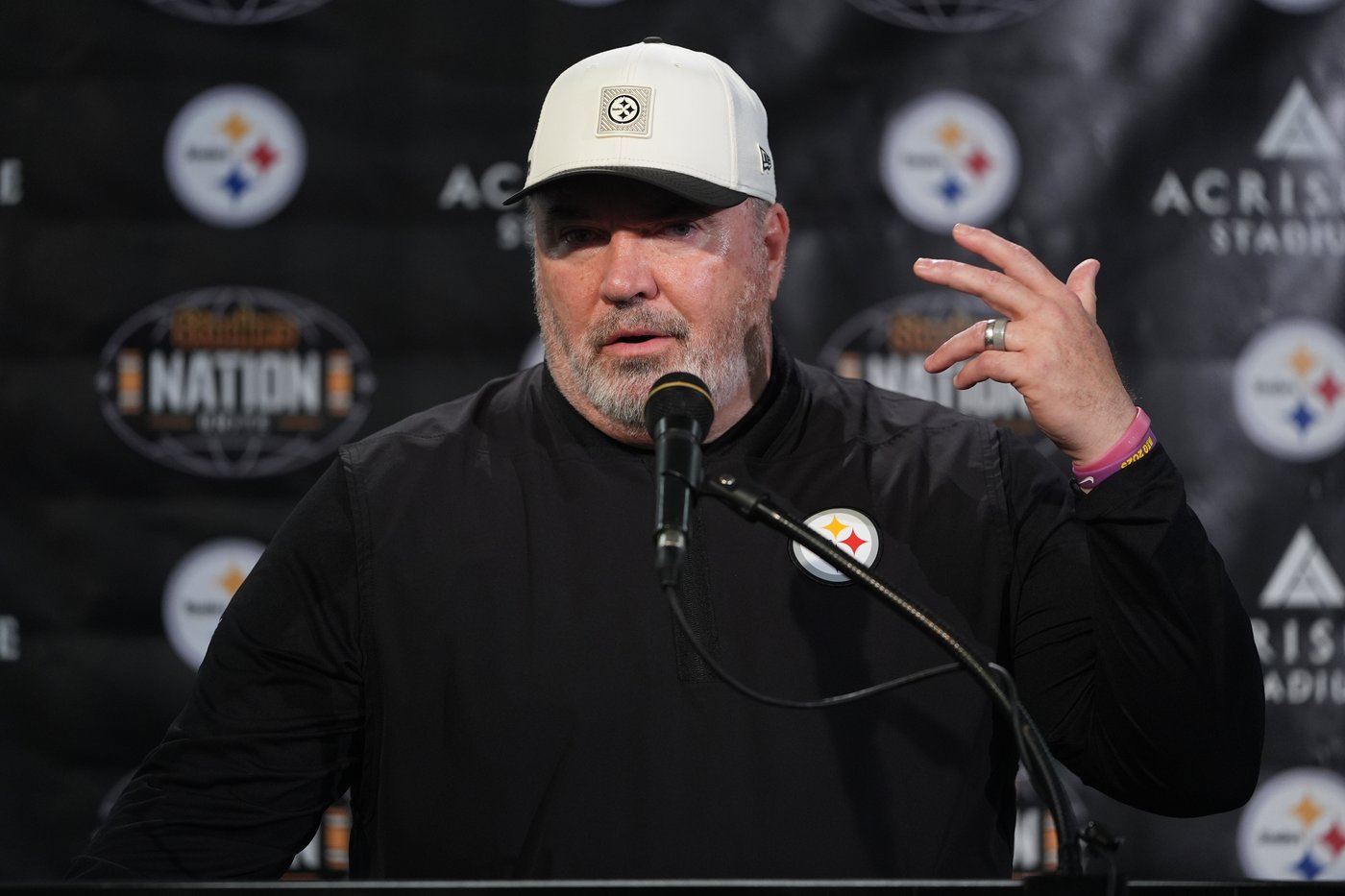 Harbaugh and Tomlin out, 3 new coaches in as the AFC North enters a new era | iNFOnews.ca