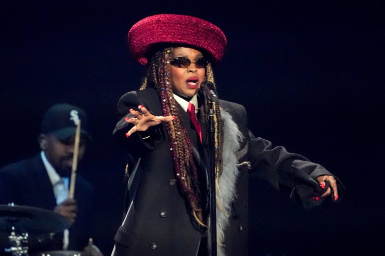 Ms. Lauryn Hill and Fugees' bandmate Wyclef Jean will headline Global Citizen's antipoverty festival | iNFOnews.ca