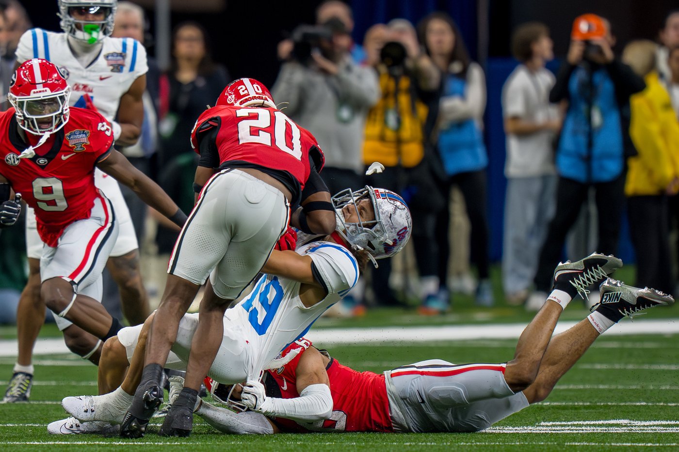 NCAA oversight committee approves trial rule that gives players a break for first targeting penalty | iNFOnews.ca NCAA oversight committee approves trial rule that gives players a break for first targeting penalty | iNFOnews.ca