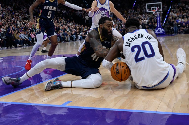 Jaren Jackson Jr. out six weeks with MCL tear, Lauri Markkanen day-to-day with wrist sprain | iNFOnews.ca