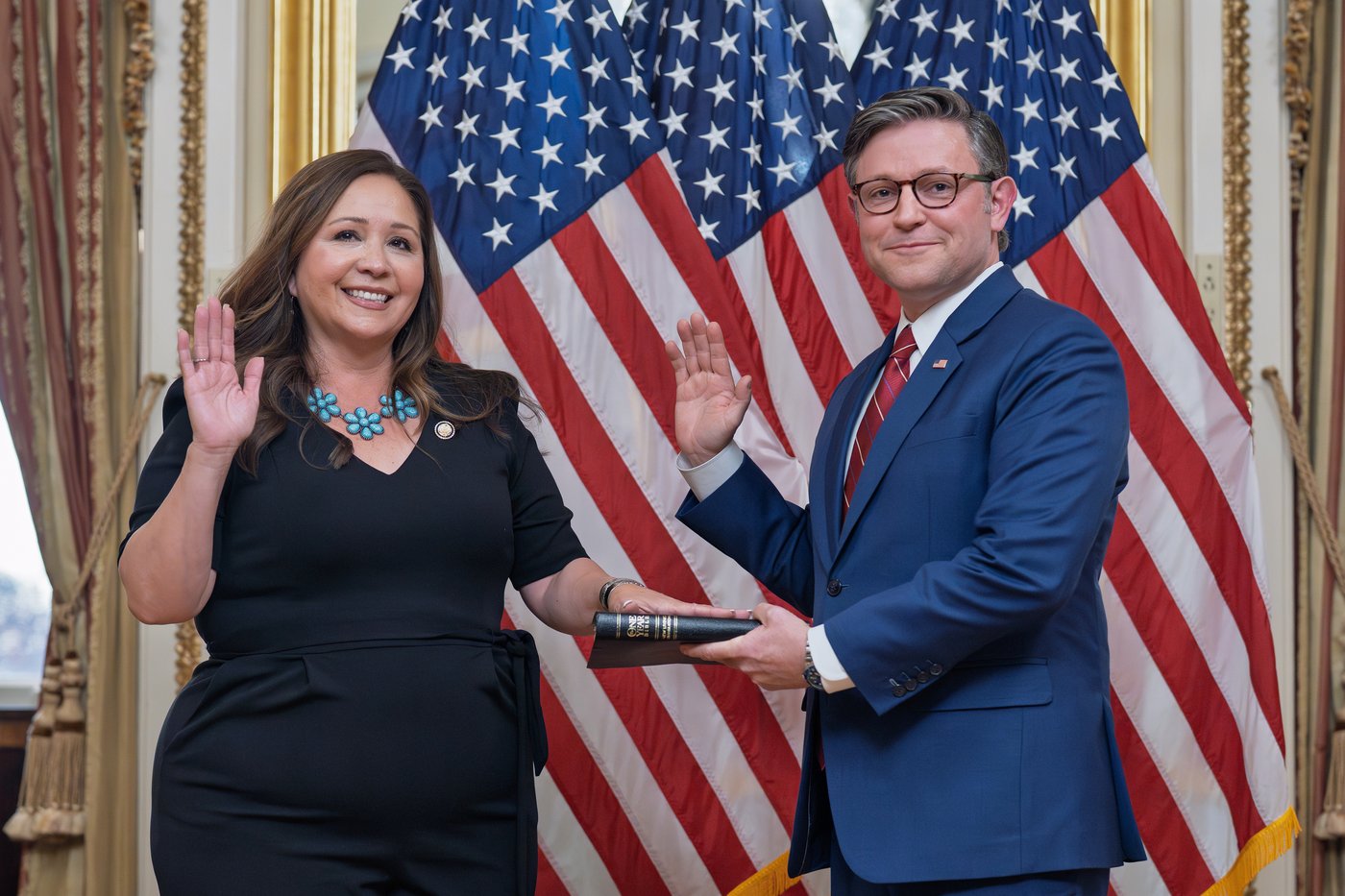 Adelita Grijalva sworn in as the House's newest member, paving the way for an Epstein files vote | iNFOnews.ca
