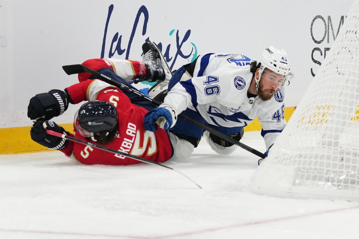 NHL suspends Tampa Bay's Sabourin for 4 games, Moser for 2 games after chaotic preseason finale | iNFOnews.ca