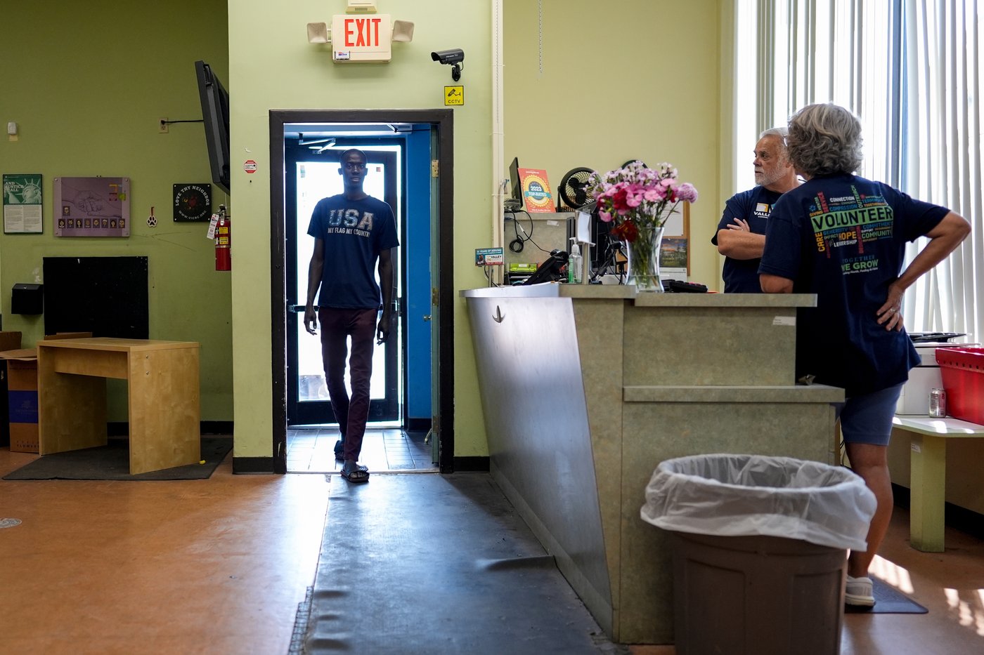 PHOTO ESSAY: A small town on Cincinnati's outskirts is among those transformed by immigration surge | iNFOnews.ca