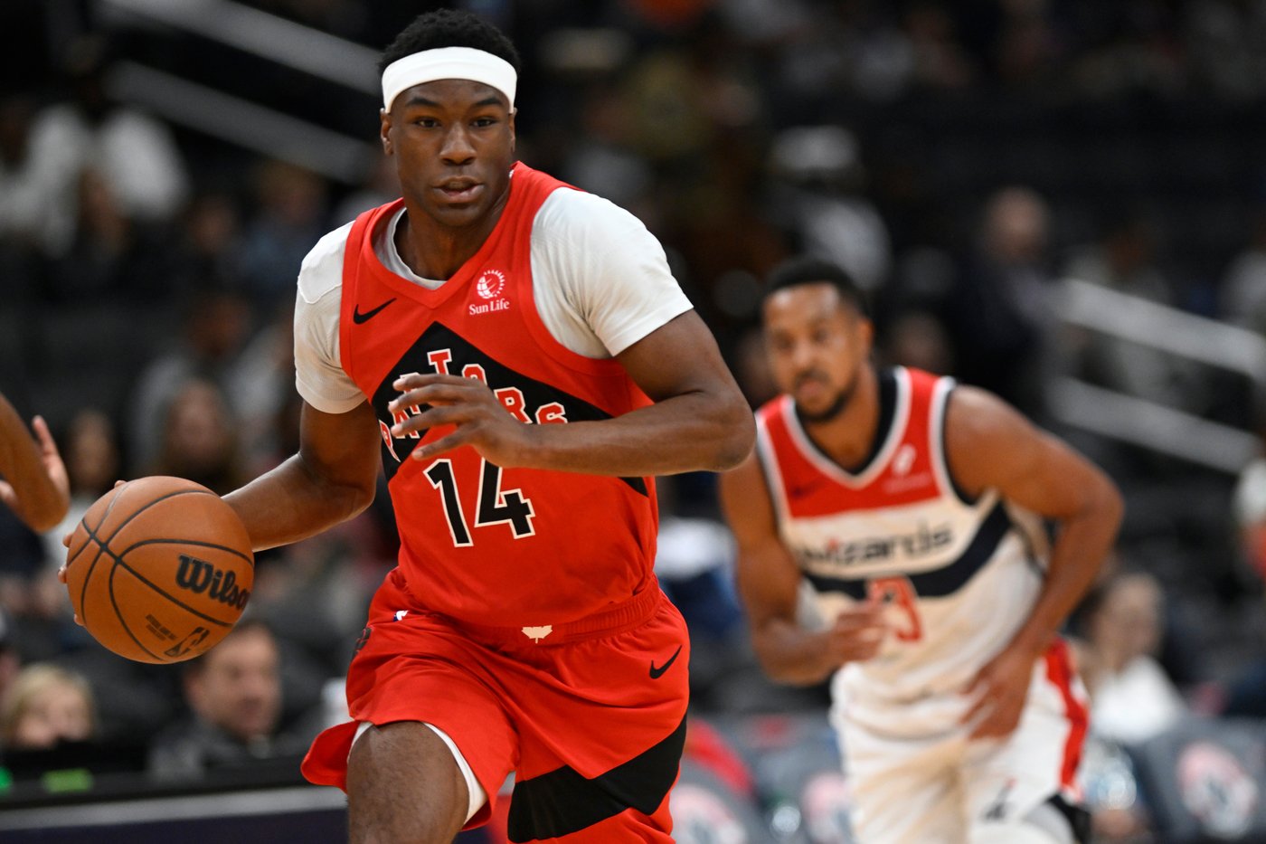 Raptors pick up team options on Dick, Walter rookie contracts | iNFOnews.ca