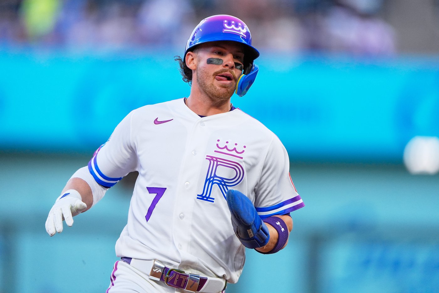 Collins' 2 RBIs, Cameron's 6 strikeouts help the Royals to a 6-3 win over Angels | iNFOnews.ca
