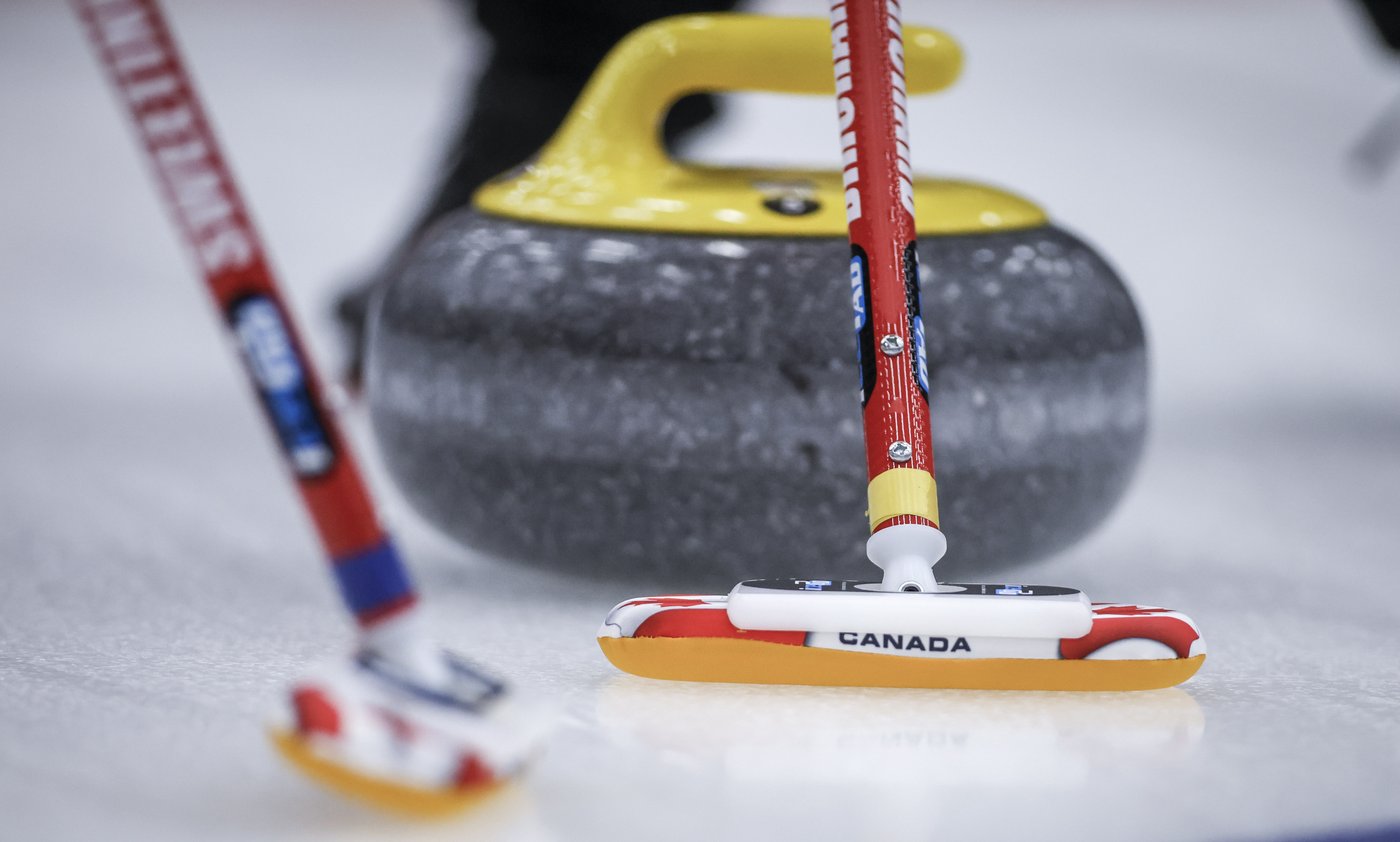 Curling Canada seeks to ease broom tension ahead of national championships | iNFOnews.ca