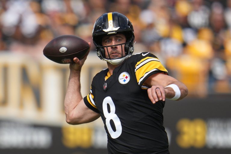 Aaron Rodgers outduels Joe Burrow as the Steelers edge the Bengals 30-27 on a late Boswell kick | iNFOnews.ca