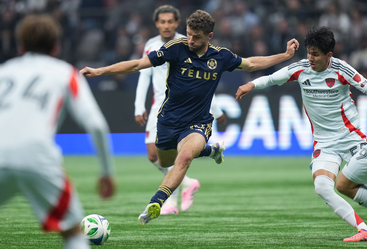 'My job is not done yet': Vancouver Whitecaps star Thomas Muller eager for playoffs | iNFOnews.ca