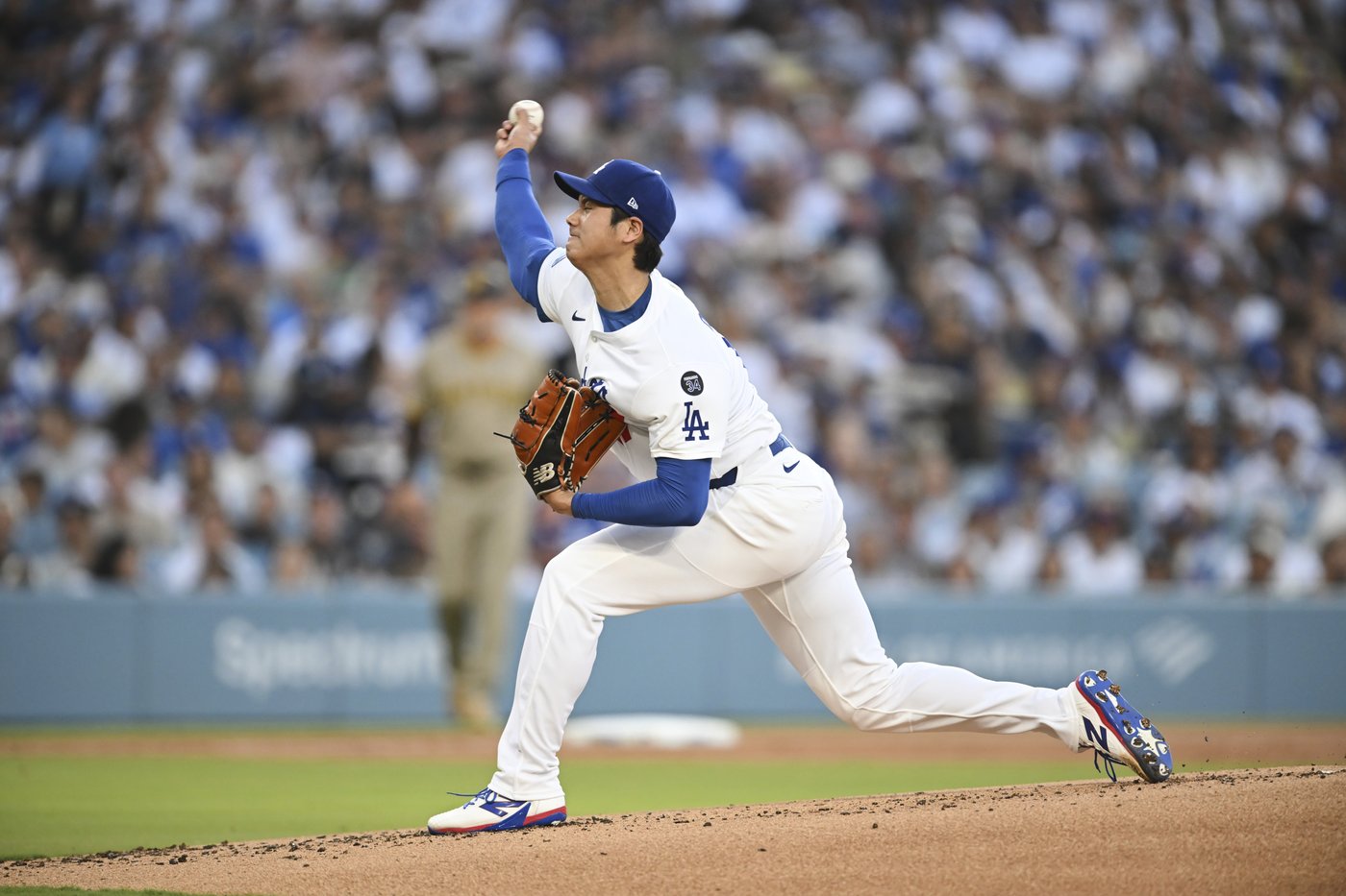 Ohtani gives up a run in pitching debut for Dodgers but shines at plate in 6-3 win over Padres | iNFOnews.ca