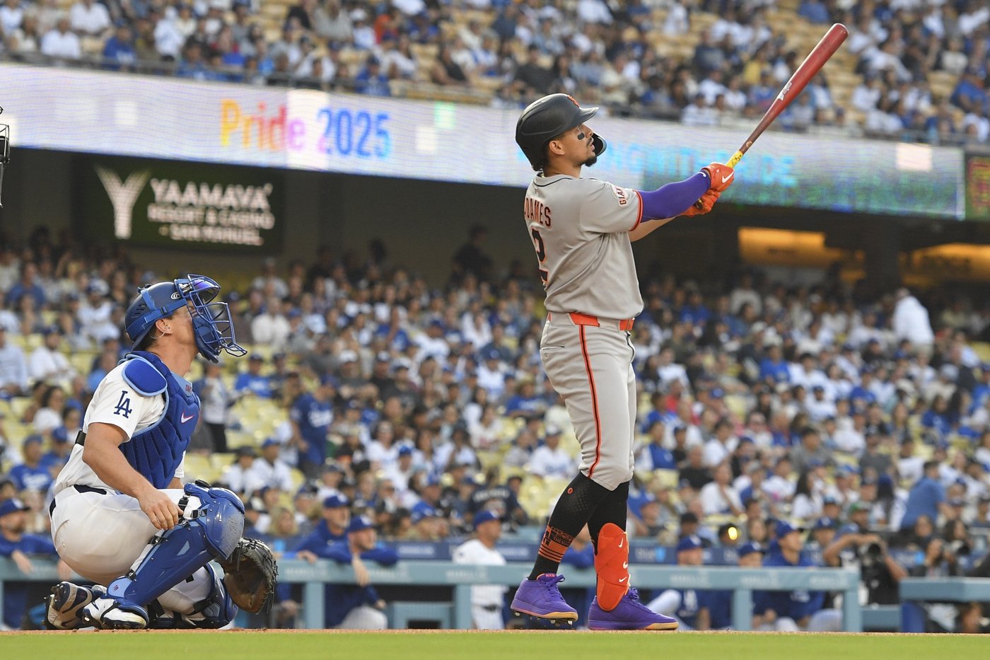 Casey Schmitt's 1st career grand slam powers Giants past Dodgers 6-2 in series opener | iNFOnews.ca