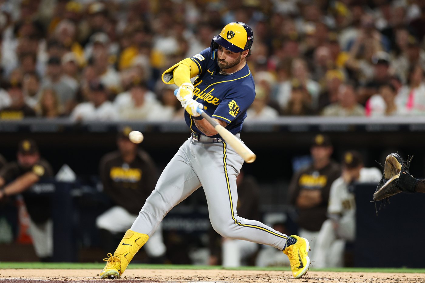 Brewers' Garrett Mitchell showcasing what he can do when healthy after missing last year's playoffs | iNFOnews.ca