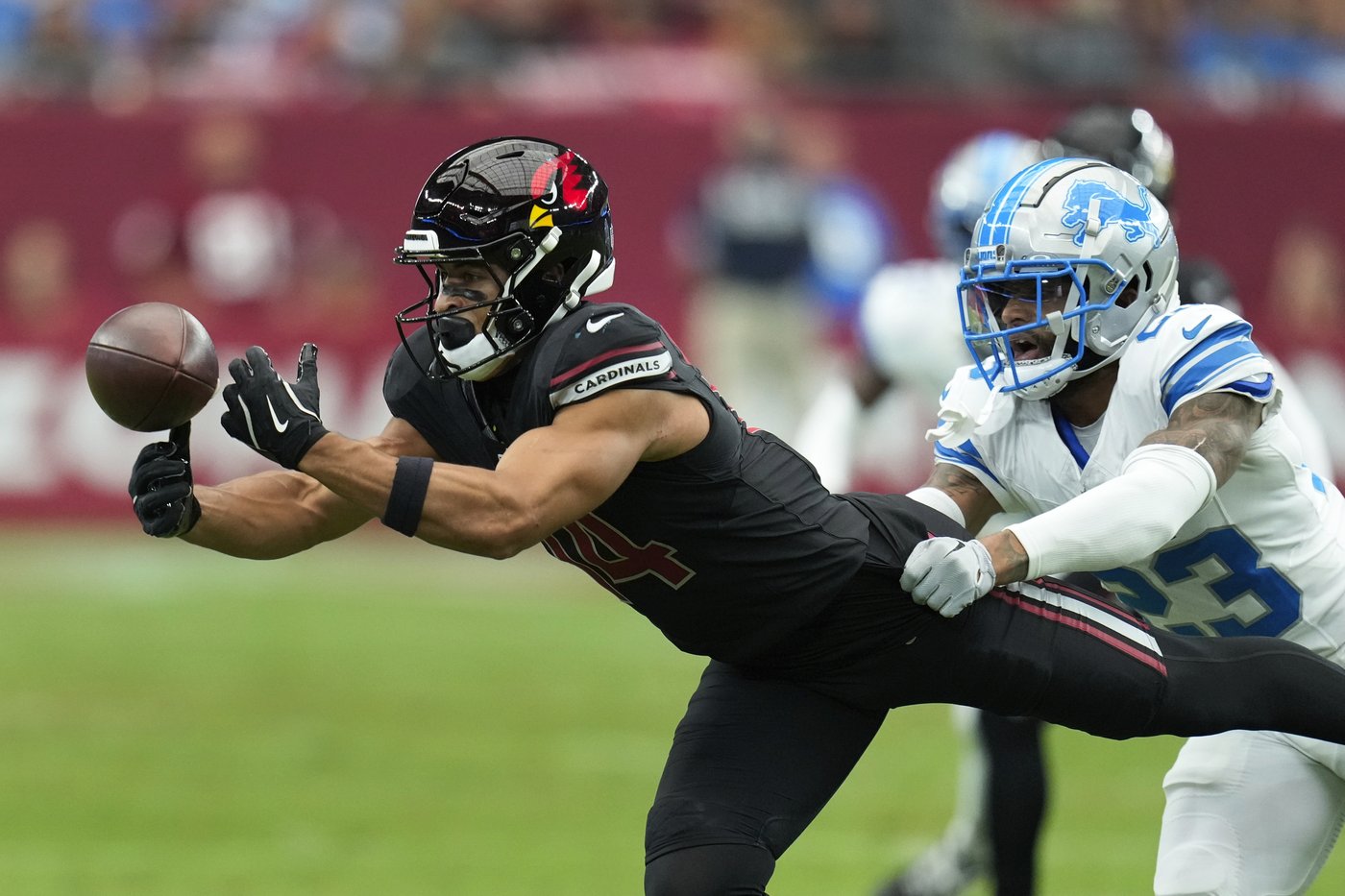 Jared Goff throws 2 TD passes and Lions' defense slows Kyler Murray in 20-13 win over Cardinals | iNFOnews.ca