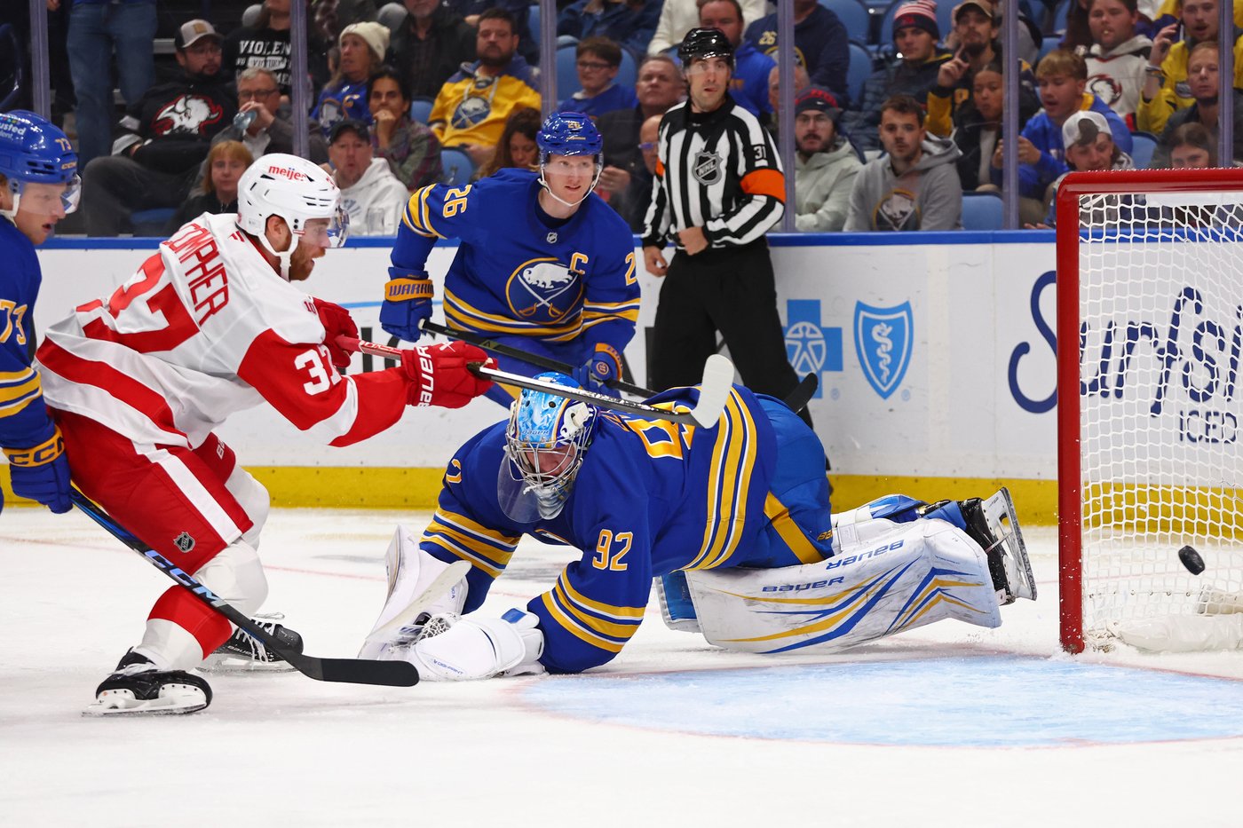 Colten Ellis stops 27 shots in NHL debut as Sabres beat Red Wings 4-2 | iNFOnews.ca Colten Ellis stops 27 shots in NHL debut as Sabres beat Red Wings 4-2 | iNFOnews.ca