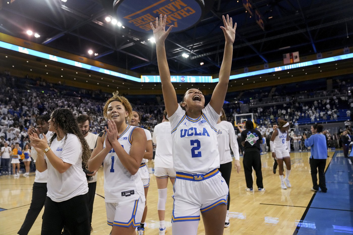 UCLA women looking for more after upsetting South Carolina. First win over No. 1 team in 21 tries | iNFOnews.ca UCLA women looking for more after upsetting South Carolina. First win over No. 1 team in 21 tries | iNFOnews.ca
