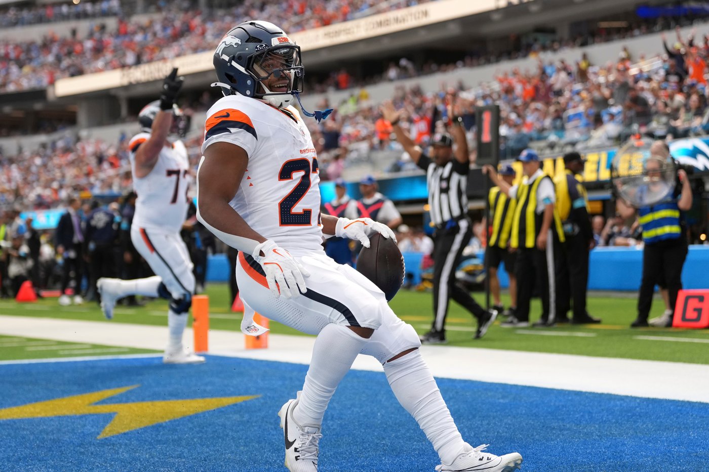 Broncos' struggles on offense continue in Sean Payton's return to play-calling | iNFOnews.ca