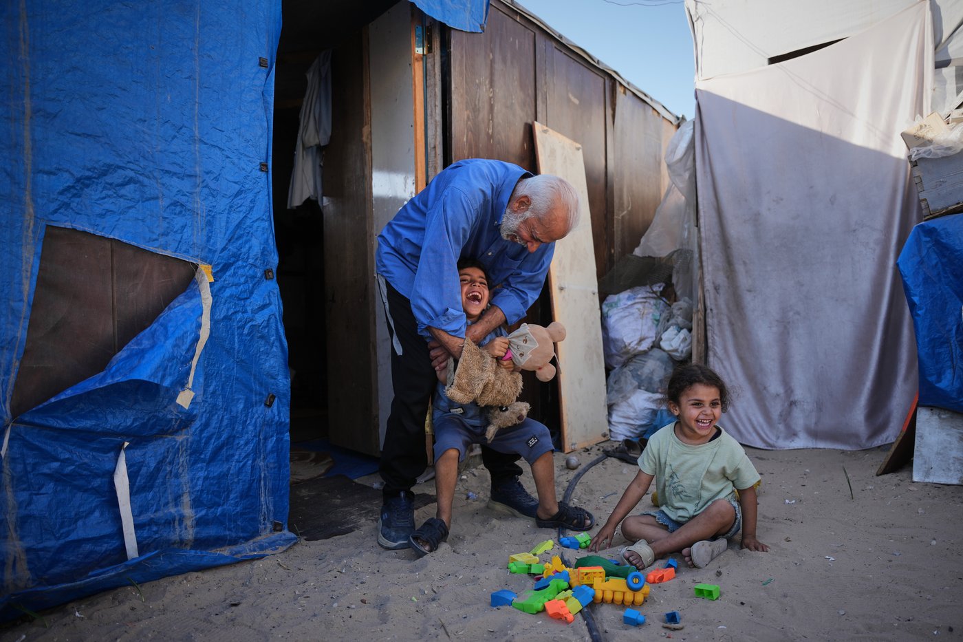 PHOTO ESSAY: In Gaza, orphaned children navigate grief while trying to hold on to childhood | iNFOnews.ca