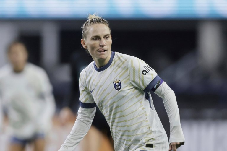 Jess Fishlock returns for another year with the Seattle Reign | iNFOnews.ca