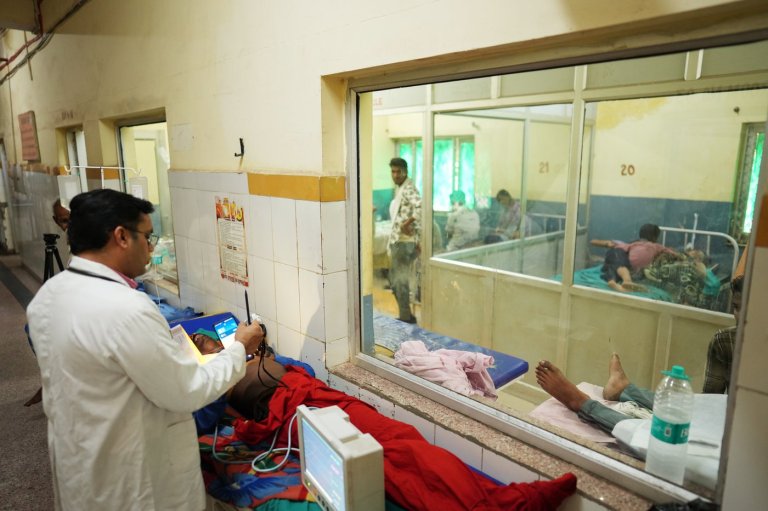 Heat makes emergency rooms busier. Study shows which illness and injuries rise during hot spells | iNFOnews.ca