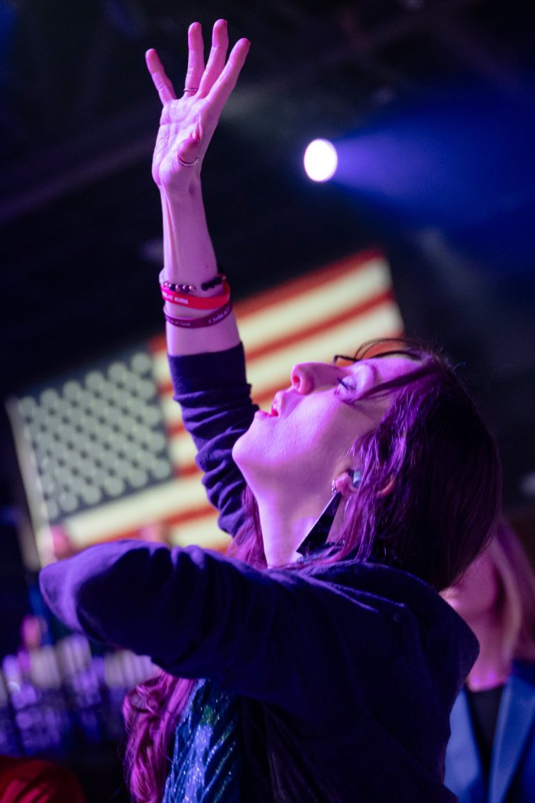 See the world in vertical: Top photos by AP photojournalists | iNFOnews.ca