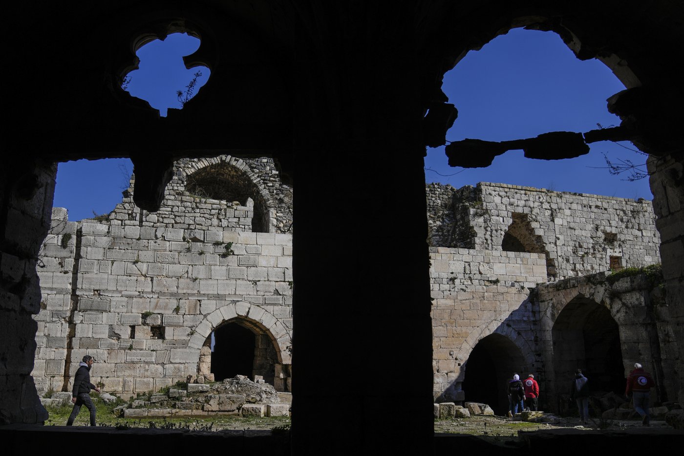 Experts push to restore Syria’s war-torn heritage sites, including renowned Roman ruins at Palmyra | iNFOnews.ca Experts push to restore Syria’s war-torn heritage sites, including renowned Roman ruins at Palmyra | iNFOnews.ca