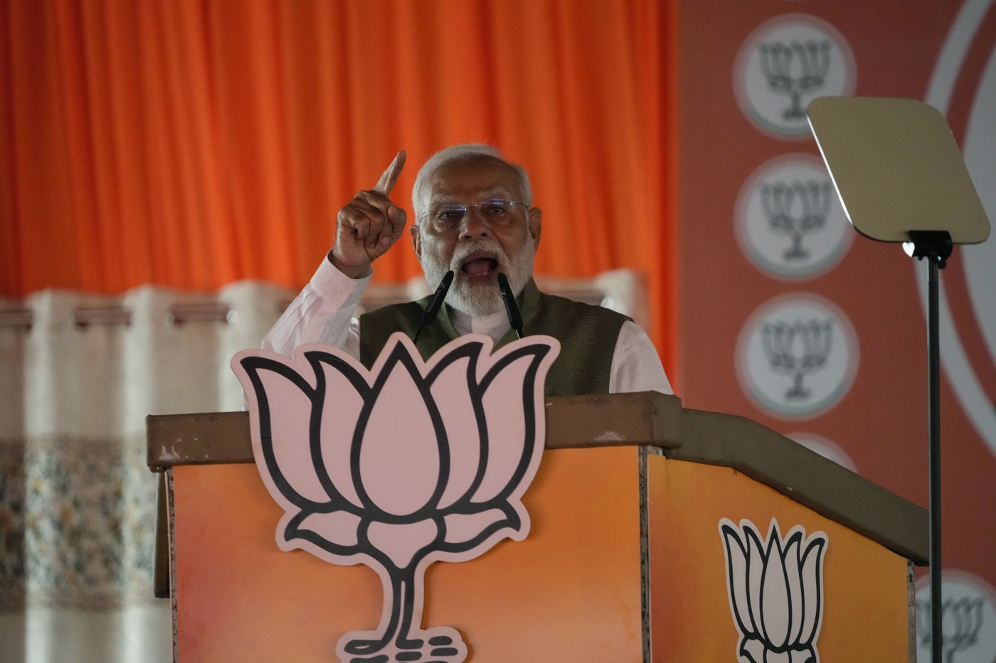Modi visits Indian-controlled Kashmir on local election campaign amid massive security | iNFOnews.ca Modi visits Indian-controlled Kashmir on local election campaign amid massive security | iNFOnews.ca
