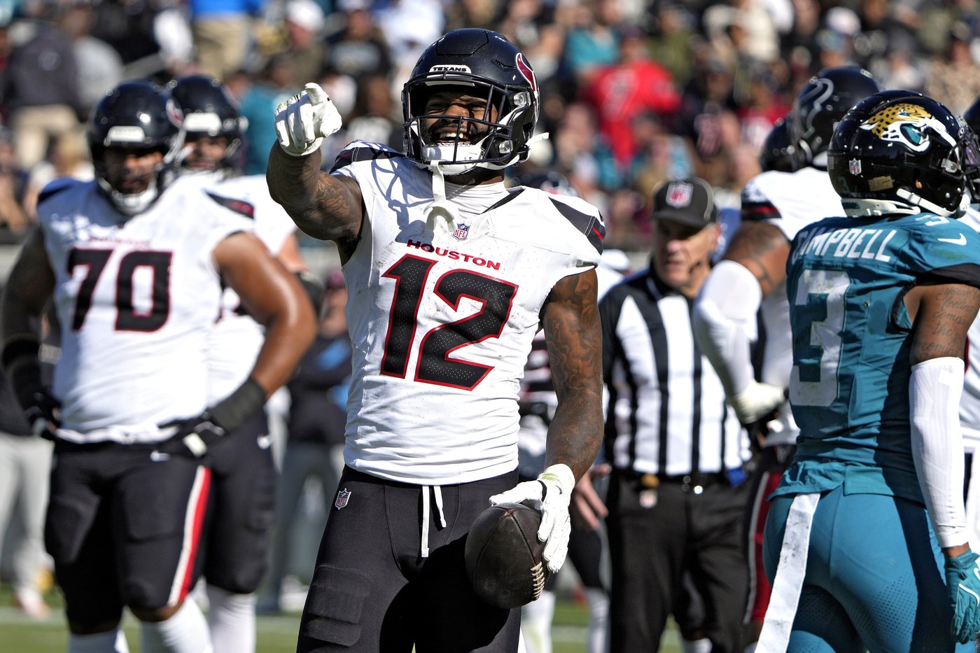Texans find momentum heading into bye with 23-20 win at Jaguars after knocking out QB Lawrence | iNFOnews.ca Texans find momentum heading into bye with 23-20 win at Jaguars after knocking out QB Lawrence | iNFOnews.ca