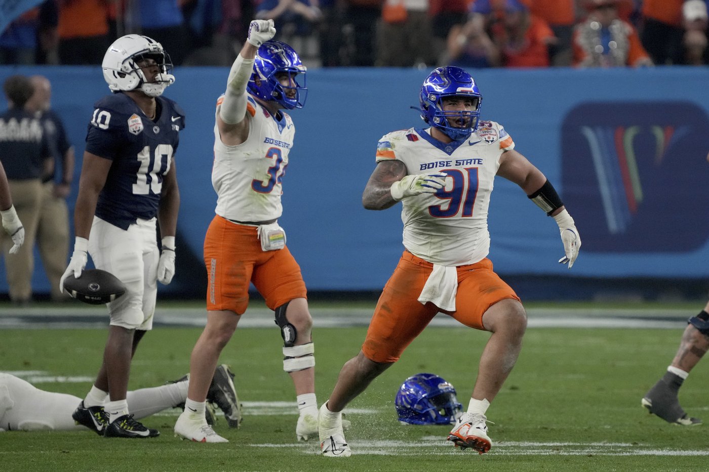 No. 5 Penn State bottles up Jeanty, beats No. 8 Boise State 31-14 in Fiesta Bowl | iNFOnews.ca No. 5 Penn State bottles up Jeanty, beats No. 8 Boise State 31-14 in Fiesta Bowl | iNFOnews.ca