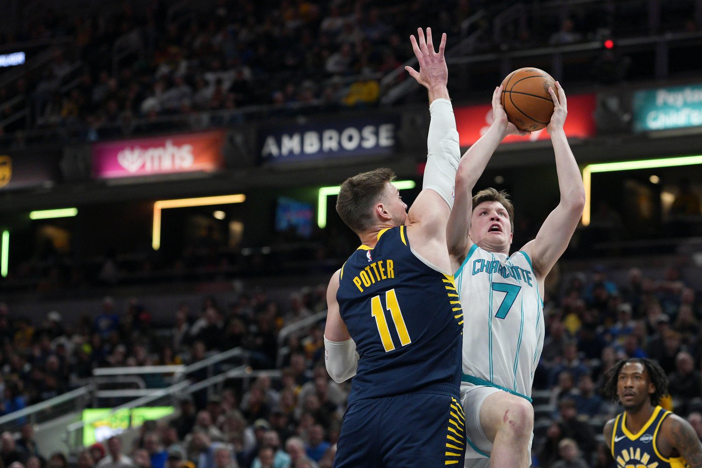 Knueppel breaks rookie 3-point season record in Hornets' romp over Pacers | iNFOnews.ca Knueppel breaks rookie 3-point season record in Hornets' romp over Pacers | iNFOnews.ca