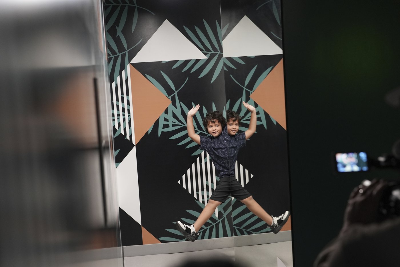 Paradox Museum Miami takes guests through a 21st century funhouse of mind-boggling illusions | iNFOnews.ca Paradox Museum Miami takes guests through a 21st century funhouse of mind-boggling illusions | iNFOnews.ca