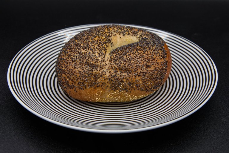 The bagel’s journey from Jewish immigrant food to American breakfast staple | iNFOnews.ca