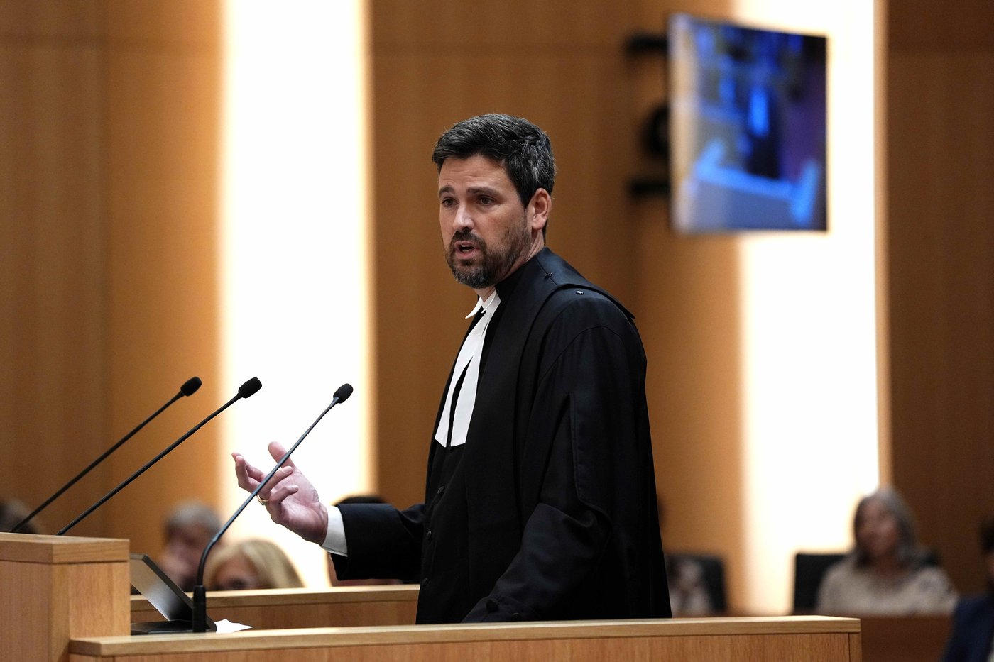 Chief justice stresses need to protect democratic institutions as pressures grow | iNFOnews.ca