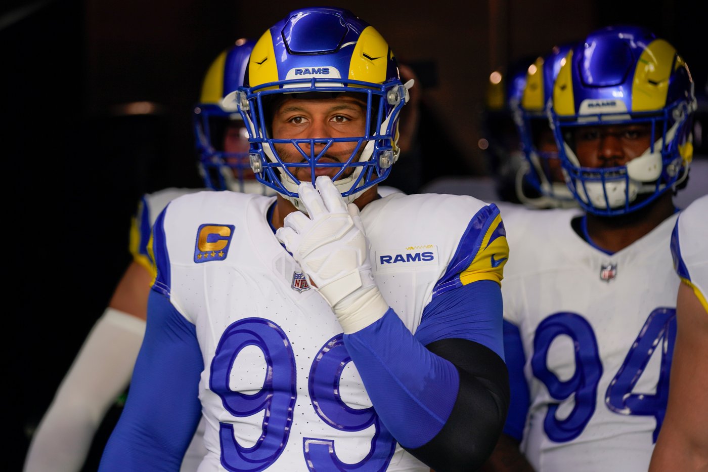 Sean McVay doesn't shoot down speculation on Aaron Donald returning to Rams alongside Myles Garrett | iNFOnews.ca