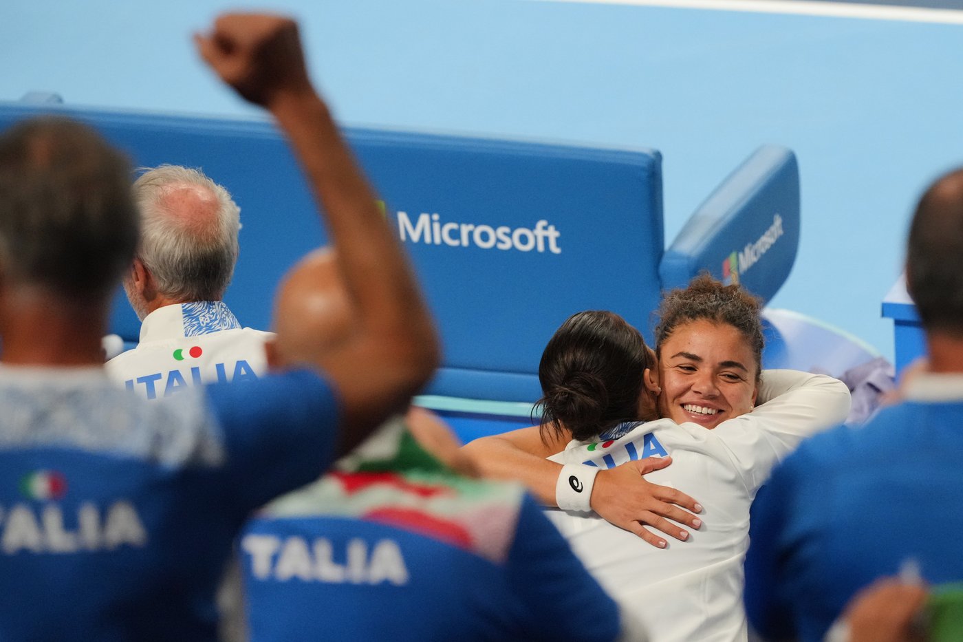 Italy recovers to beat host China 2-1 and reach another Billie Jean King Cup semifinal | iNFOnews.ca Italy recovers to beat host China 2-1 and reach another Billie Jean King Cup semifinal | iNFOnews.ca