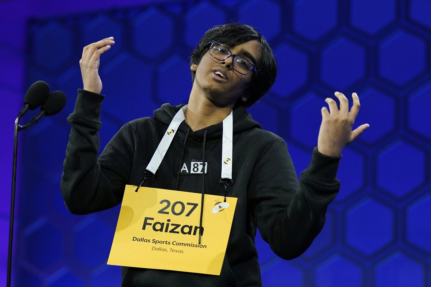 Faizan Zaki overcomes a shocking, self-inflicted flub and wins the Scripps National Spelling Bee | iNFOnews.ca