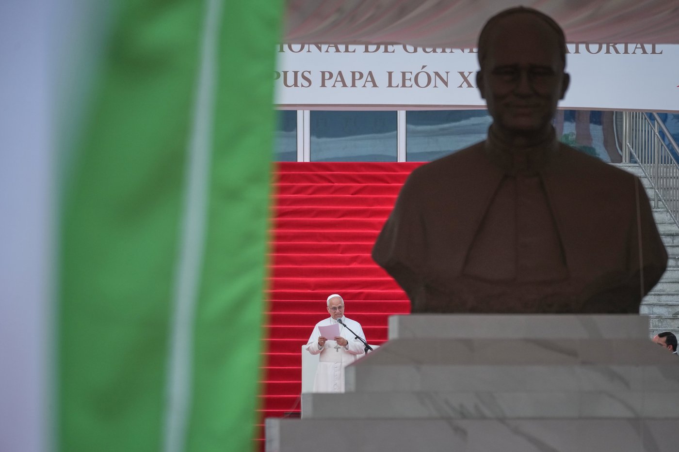Photos of Pope Leo XIV's trip to Africa | iNFOnews.ca