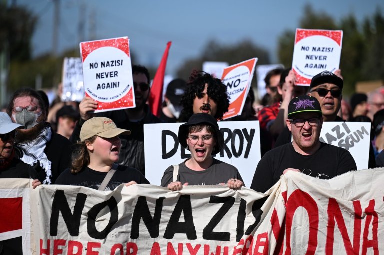 Australia bans a neo-Nazi network under new law that criminalizes hate groups | iNFOnews.ca